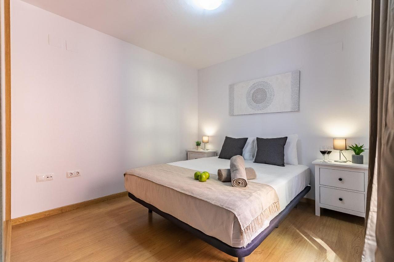 Premium El Palo Apartment Near The Beach With Parking Málaga Exteriör bild