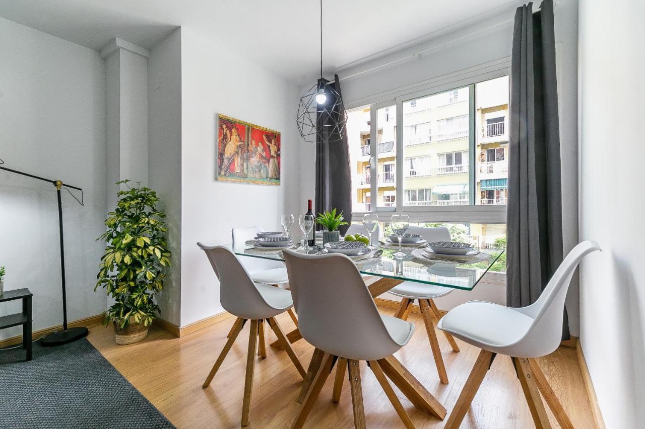 Premium El Palo Apartment Near The Beach With Parking Málaga Exteriör bild