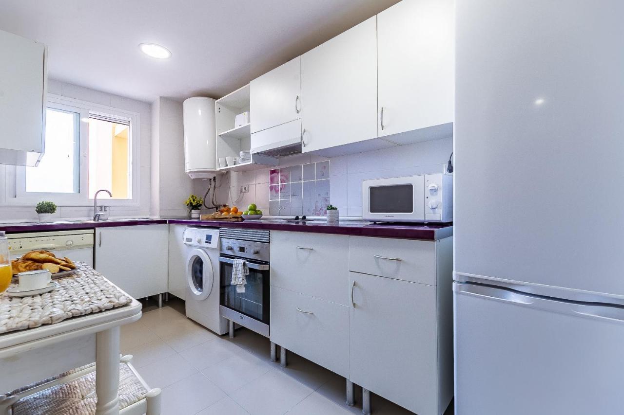 Premium El Palo Apartment Near The Beach With Parking Málaga Exteriör bild