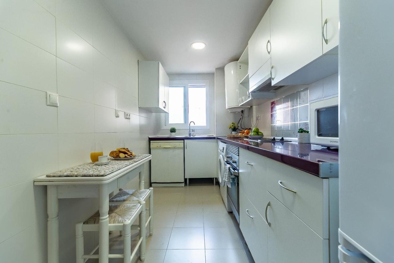 Premium El Palo Apartment Near The Beach With Parking Málaga Exteriör bild